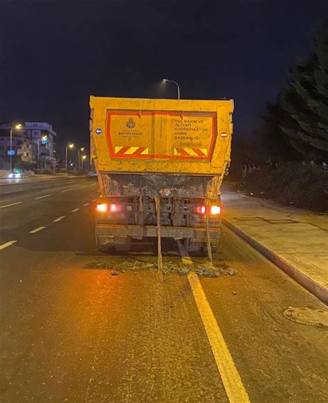 Arnavutköy'de yola hafriyat döken kamyon sürücüsüne para cezası